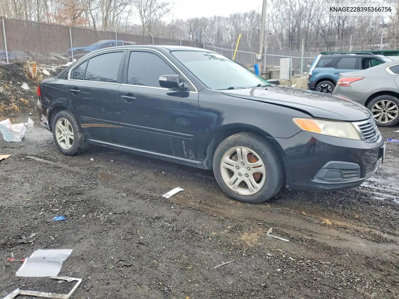 KNAGE228395366756 2009 Kia Optima Lx