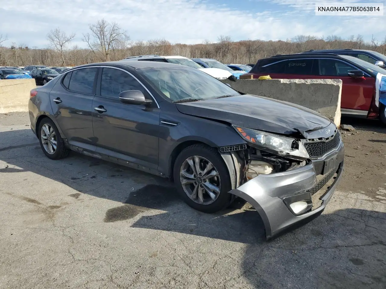KNAGN4A77B5063814 2011 Kia Optima Ex