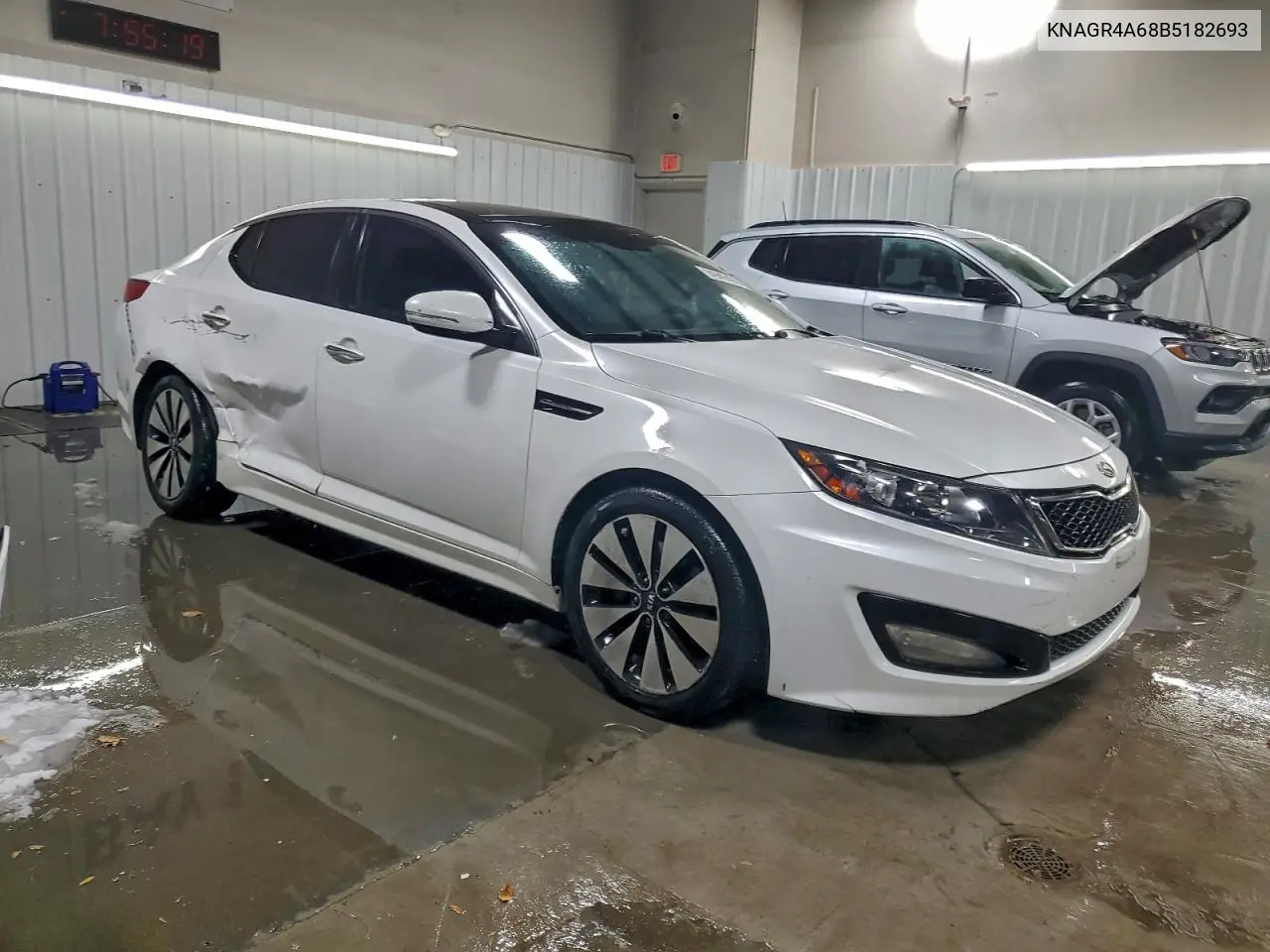 KNAGR4A68B5182693 2011 Kia Optima Sx