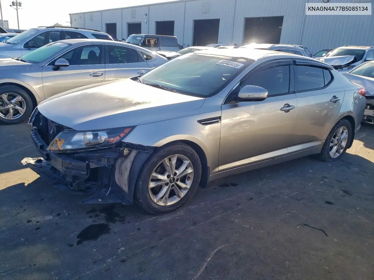 KNAGN4A77B5085134 2011 Kia Optima Ex