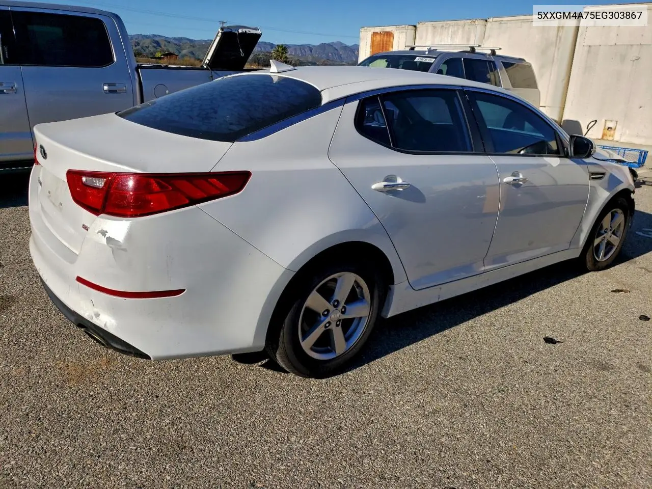 5XXGM4A75EG303867 2014 Kia Optima Lx