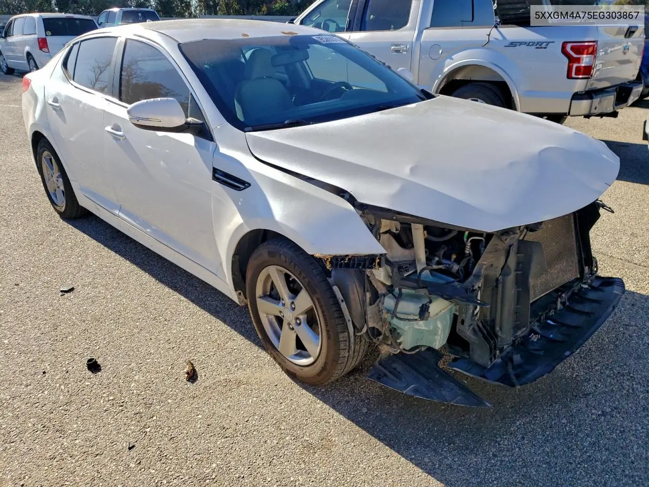 5XXGM4A75EG303867 2014 Kia Optima Lx