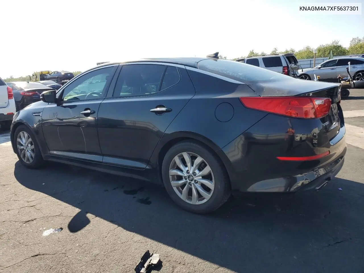 KNAGM4A7XF5637301 2015 Kia Optima Lx