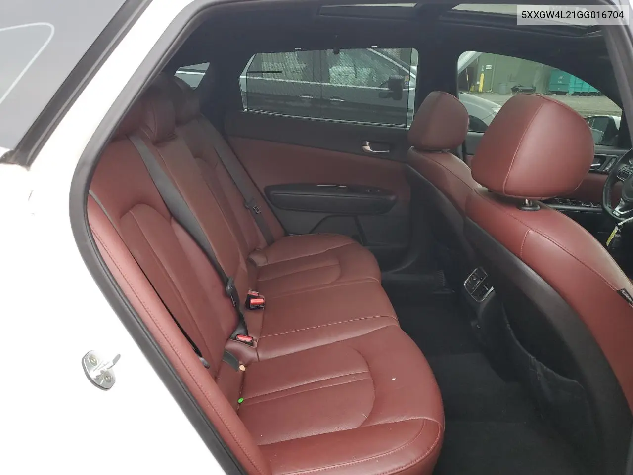 5XXGW4L21GG016704 2016 Kia Optima Sx