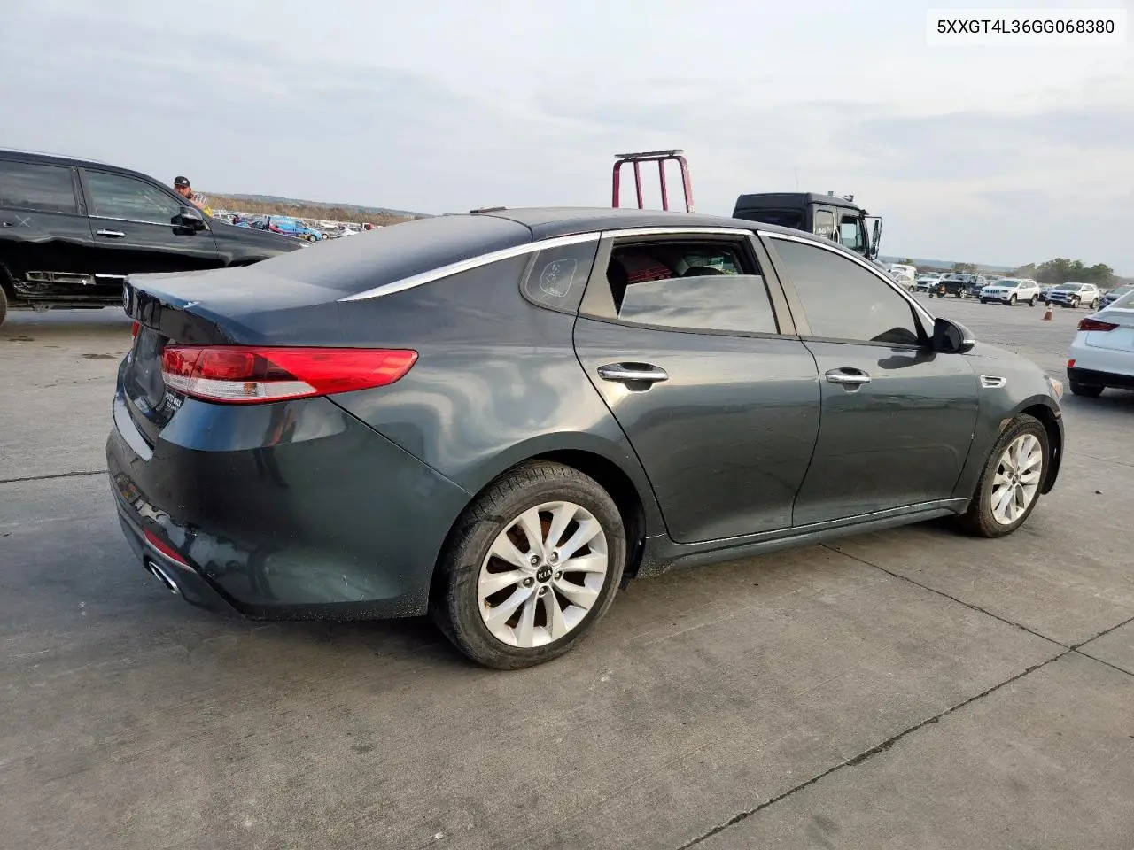 5XXGT4L36GG068380 2016 Kia Optima Lx