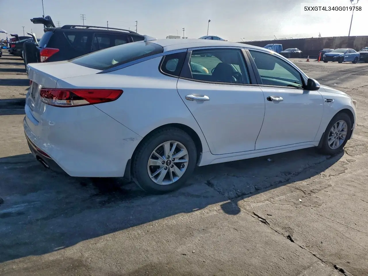 5XXGT4L34GG019758 2016 Kia Optima Lx