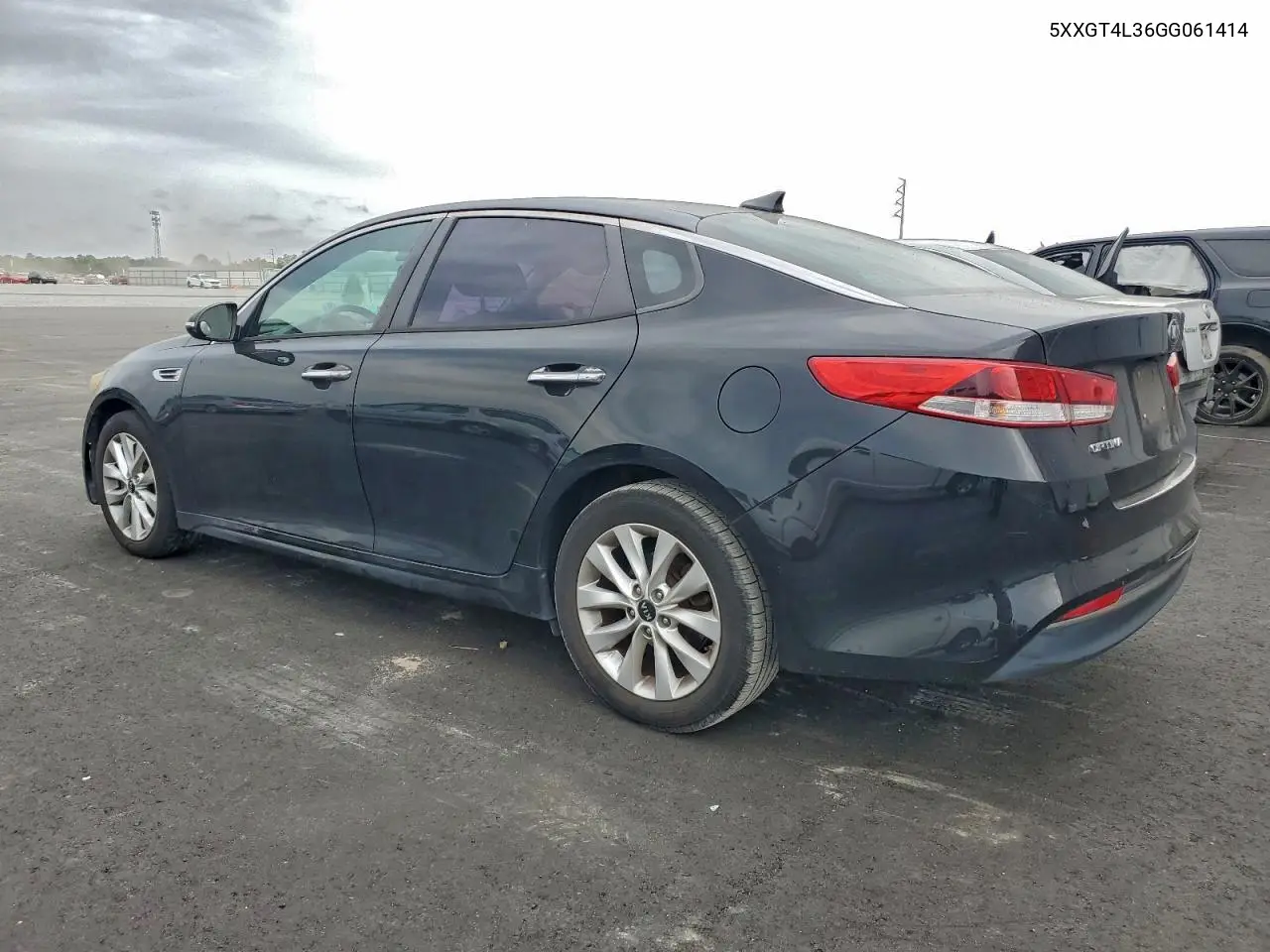5XXGT4L36GG061414 2016 Kia Optima Lx