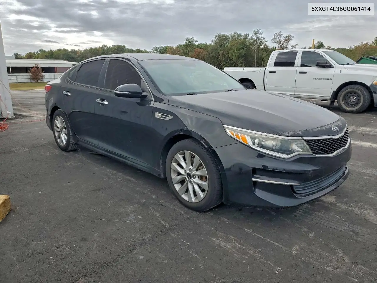 5XXGT4L36GG061414 2016 Kia Optima Lx