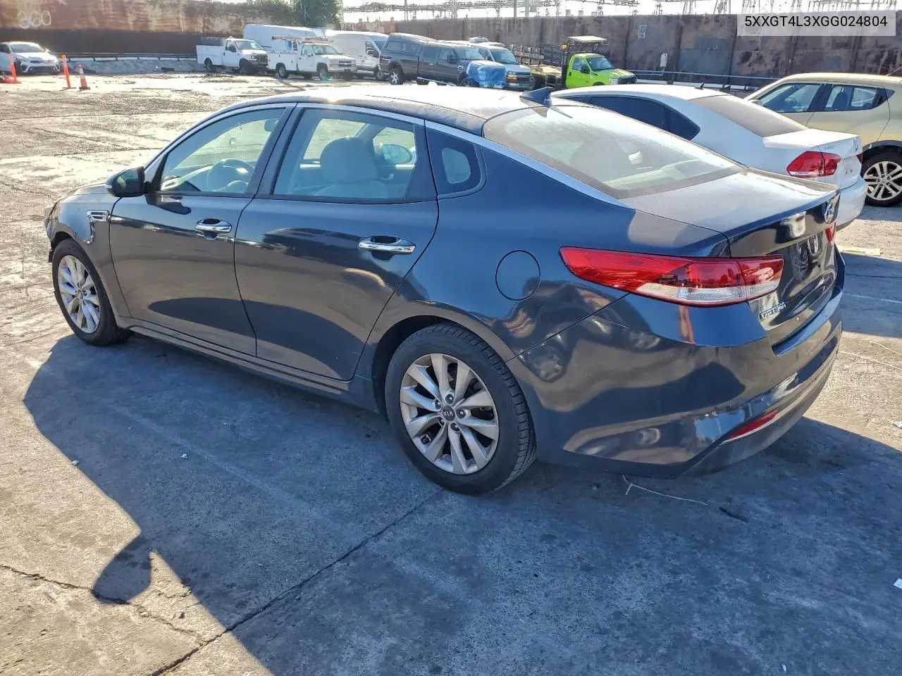 5XXGT4L3XGG024804 2016 Kia Optima Lx