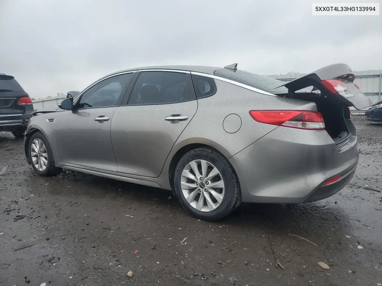5XXGT4L33HG133994 2017 Kia Optima Lx