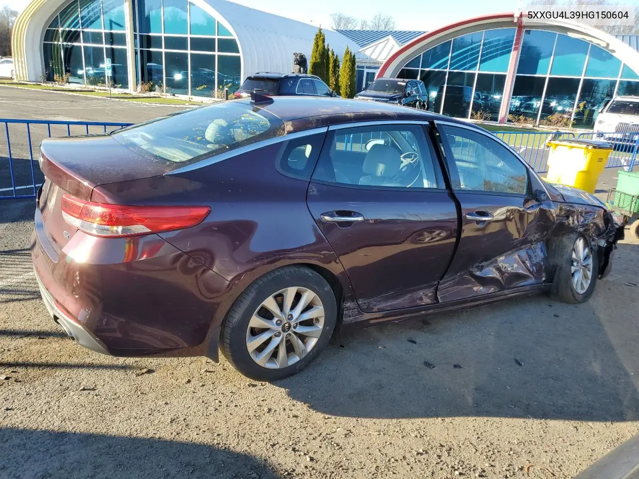5XXGU4L39HG150604 2017 Kia Optima Ex