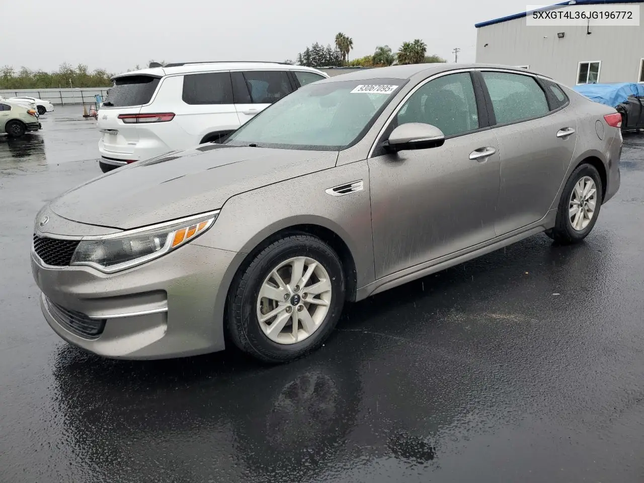 5XXGT4L36JG196772 2018 Kia Optima Lx