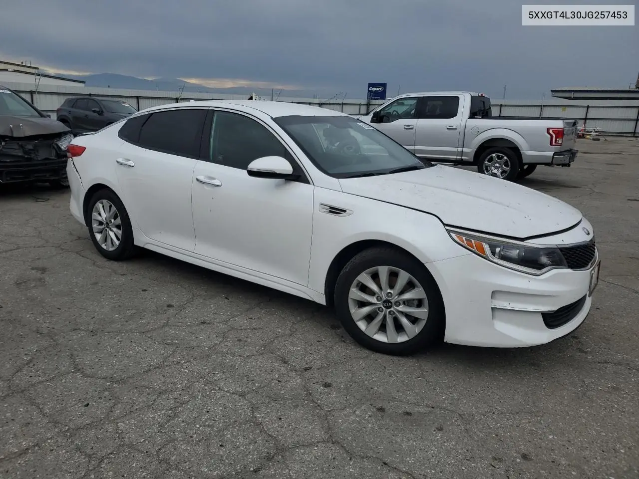 5XXGT4L30JG257453 2018 Kia Optima Lx