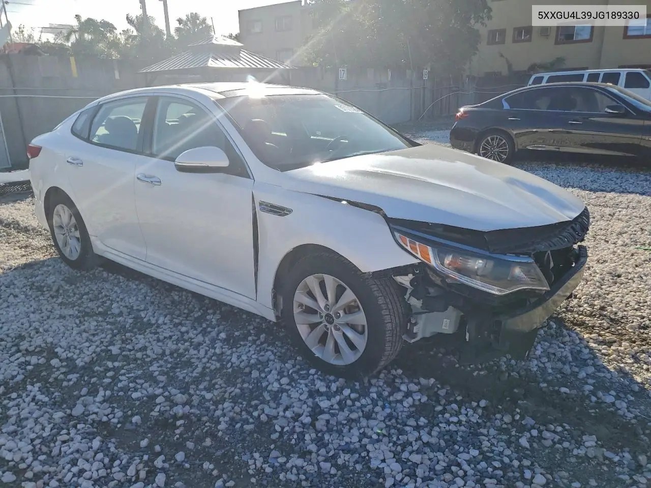 5XXGU4L39JG189330 2018 Kia Optima Ex
