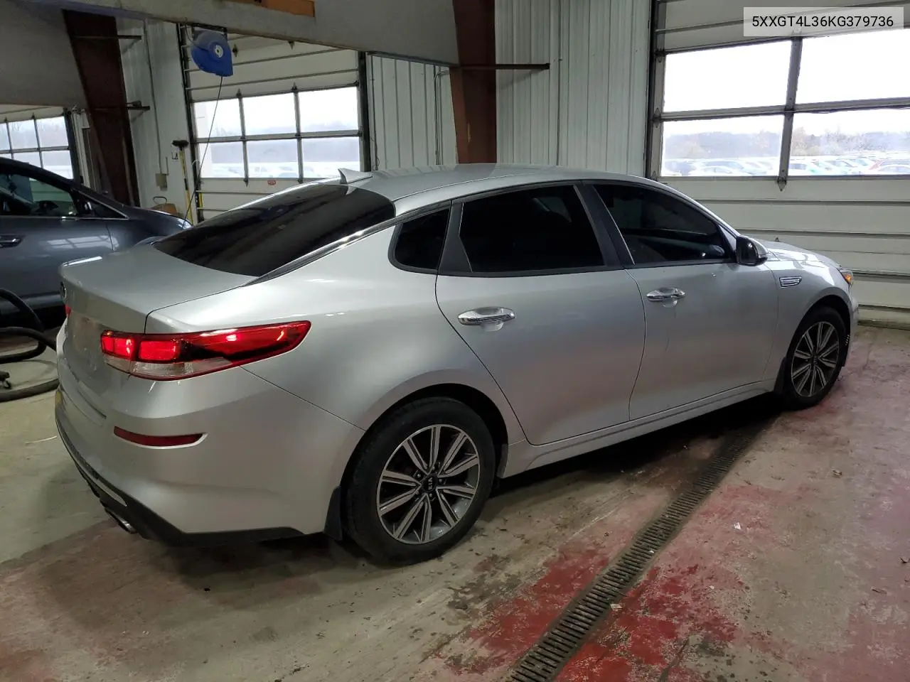 5XXGT4L36KG379736 2019 Kia Optima Lx