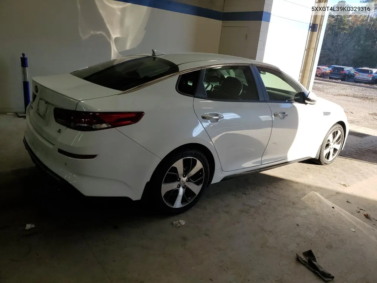 5XXGT4L39KG329316 2019 Kia Optima Lx