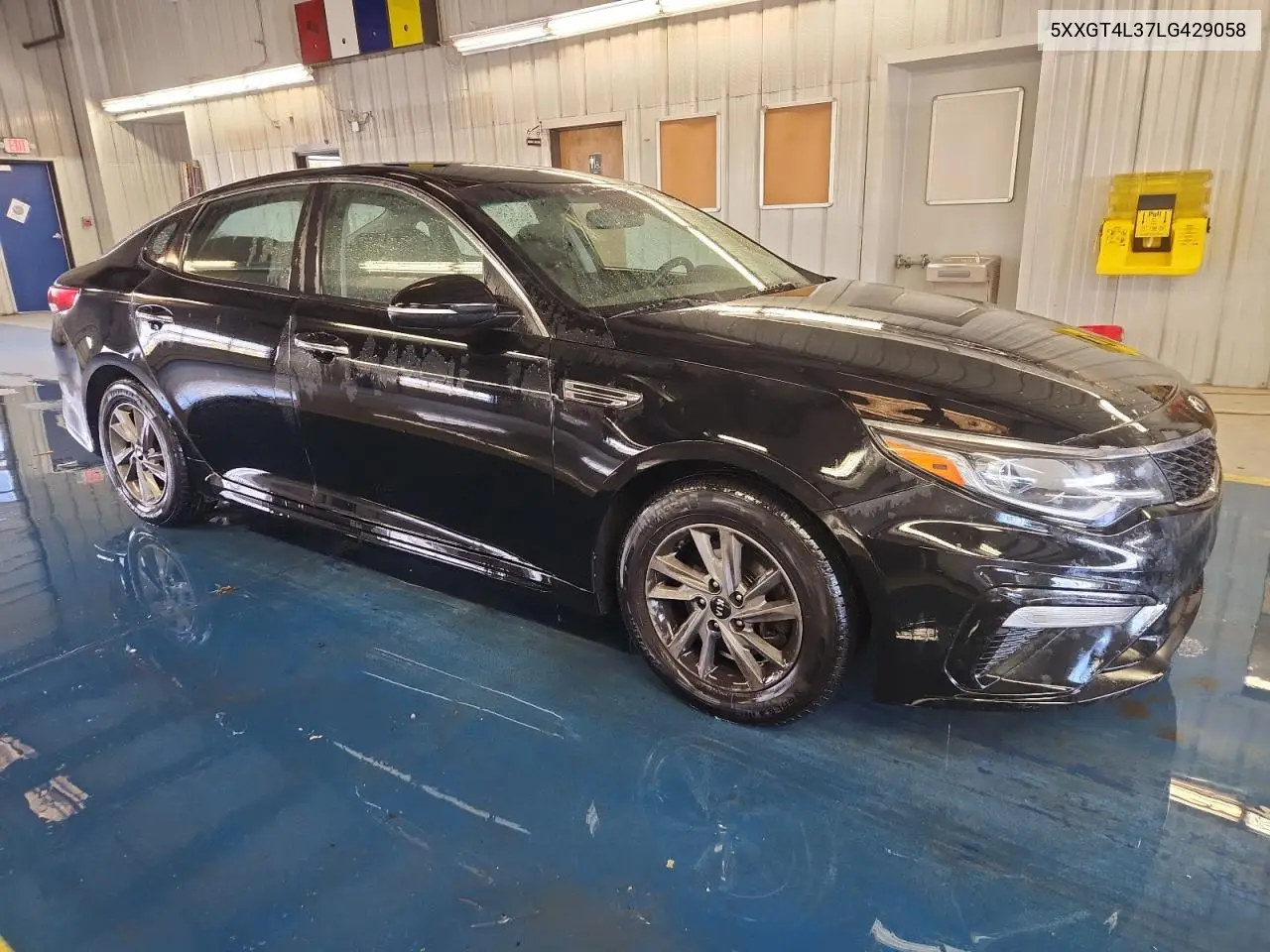 5XXGT4L37LG429058 2020 Kia Optima Lx