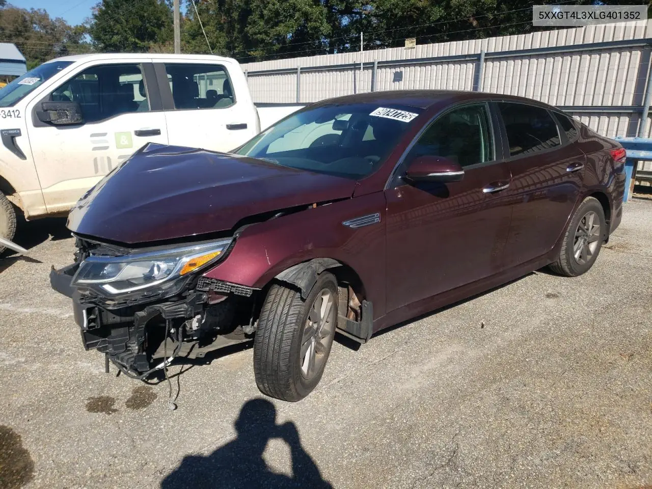 5XXGT4L3XLG401352 2020 Kia Optima Lx
