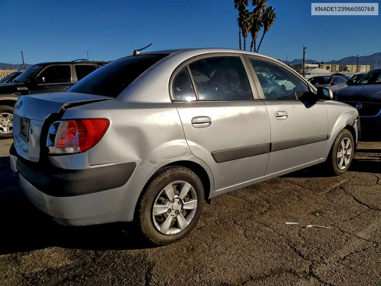 KNADE123966050768 2006 Kia Rio