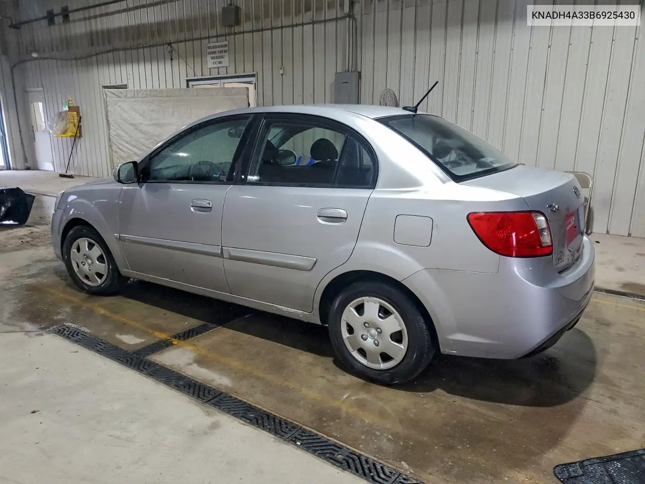 KNADH4A33B6925430 2011 Kia Rio Base