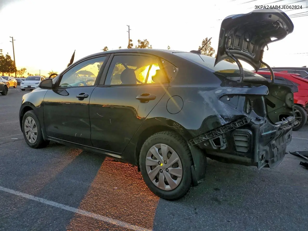 3KPA24AB4JE062824 2018 Kia Rio Lx