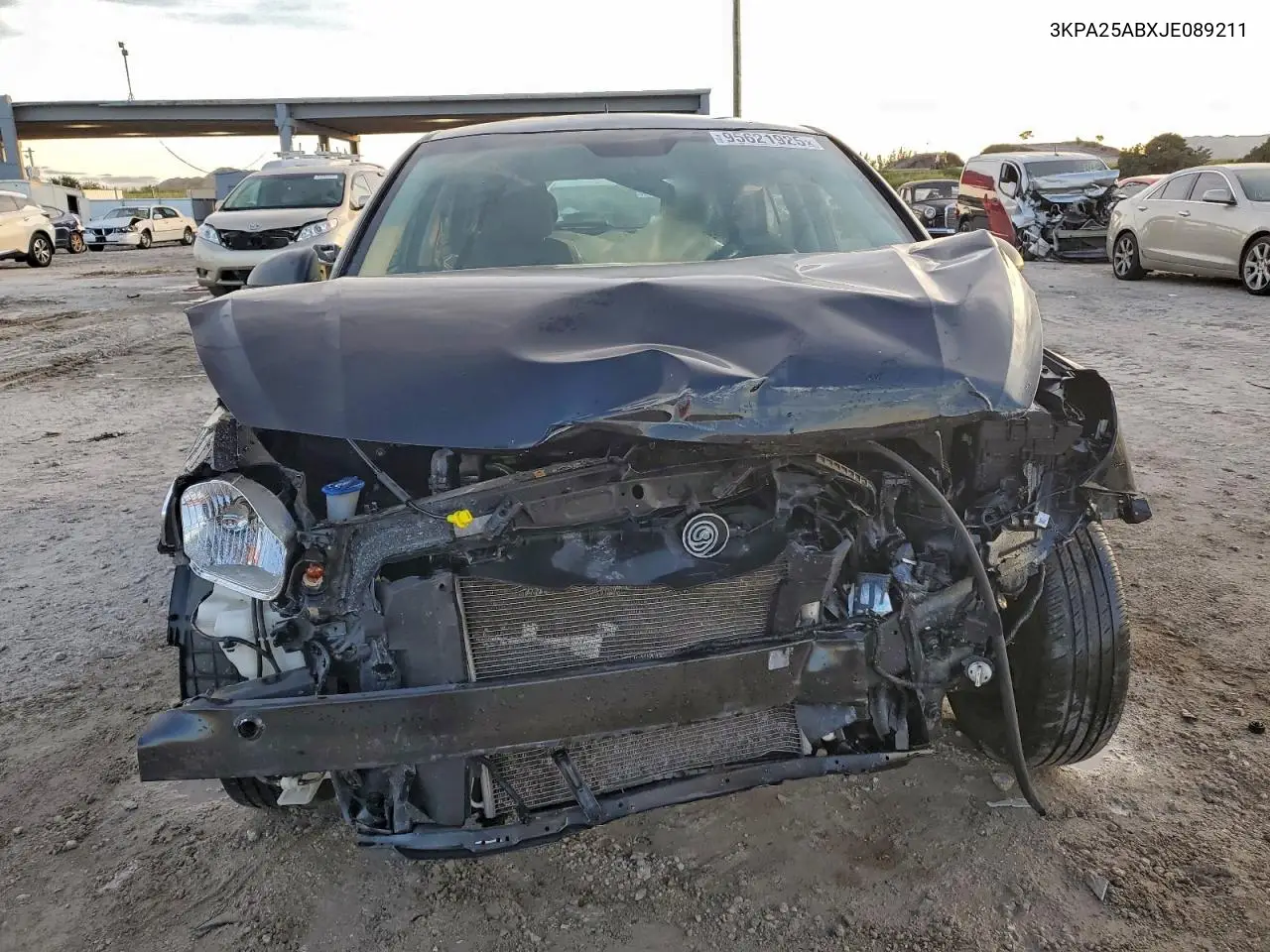 3KPA25ABXJE089211 2018 Kia Rio Lx