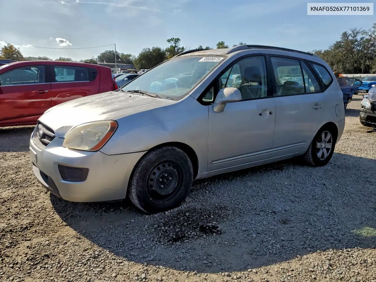 KNAFG526X77101369 2007 Kia Rondo Lx