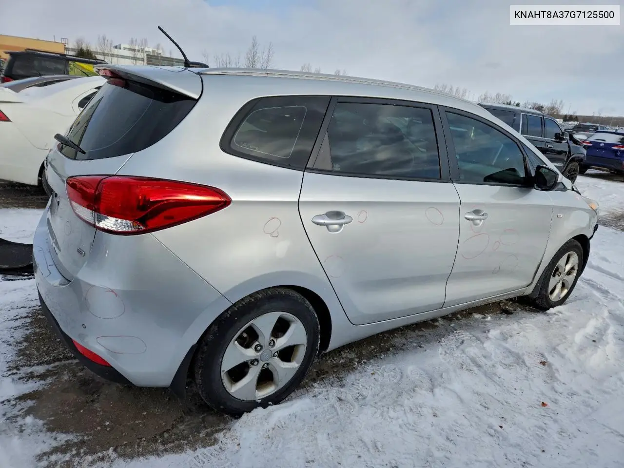 KNAHT8A37G7125500 2016 Kia Rondo