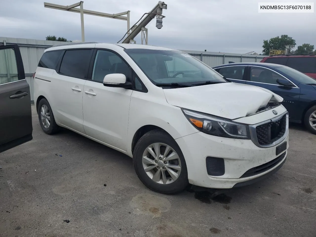 KNDMB5C13F6070188 2015 Kia Sedona Lx