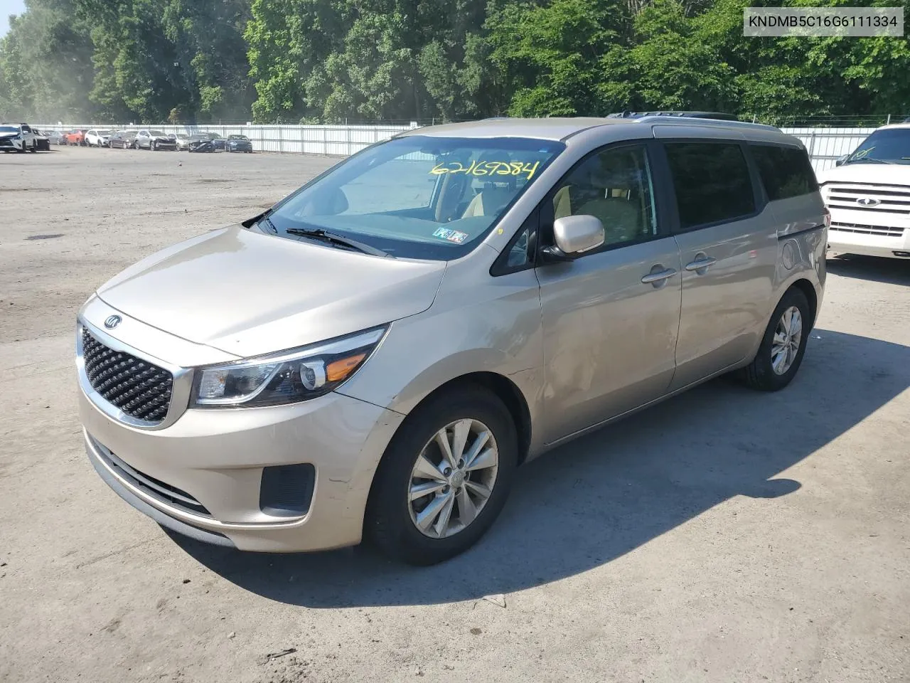 KNDMB5C16G6111334 2016 Kia Sedona Lx