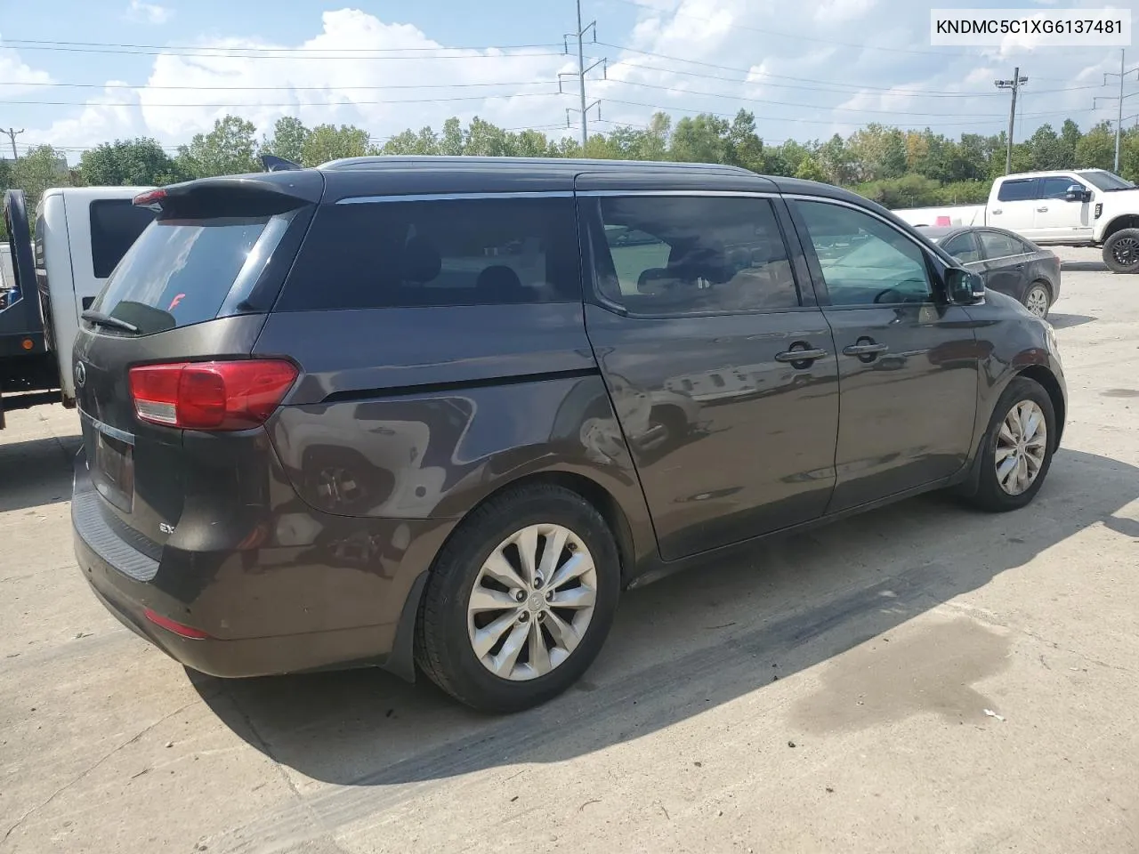 KNDMC5C1XG6137481 2016 Kia Sedona Ex