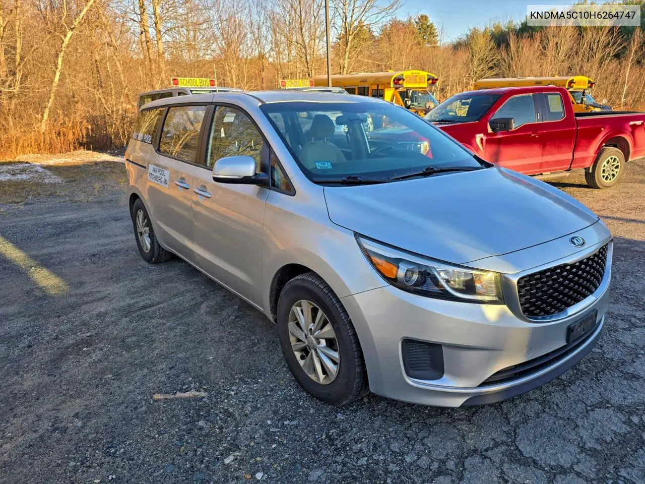KNDMA5C10H6264747 2017 Kia Sedona L