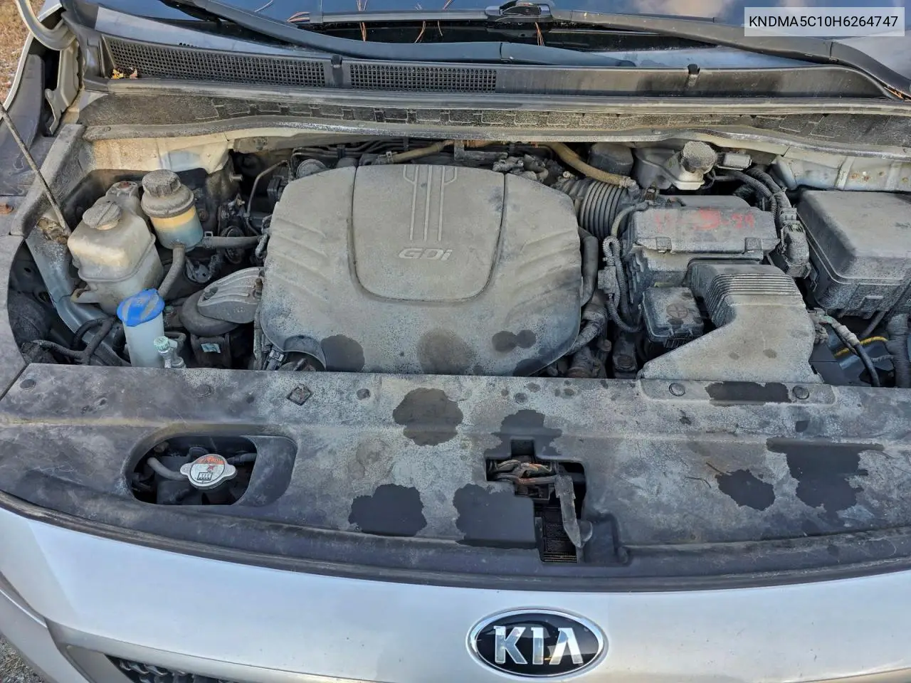KNDMA5C10H6264747 2017 Kia Sedona L