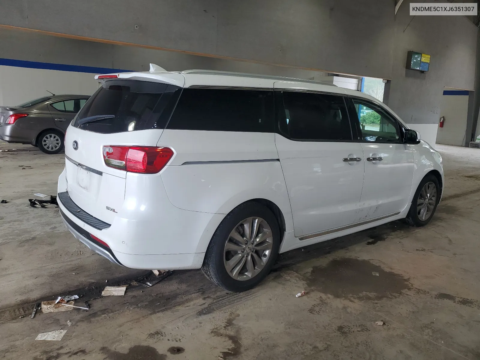 KNDME5C1XJ6351307 2018 Kia Sedona Sxl