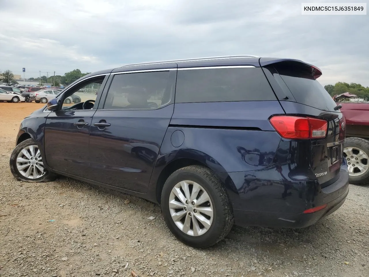 KNDMC5C15J6351849 2018 Kia Sedona Ex