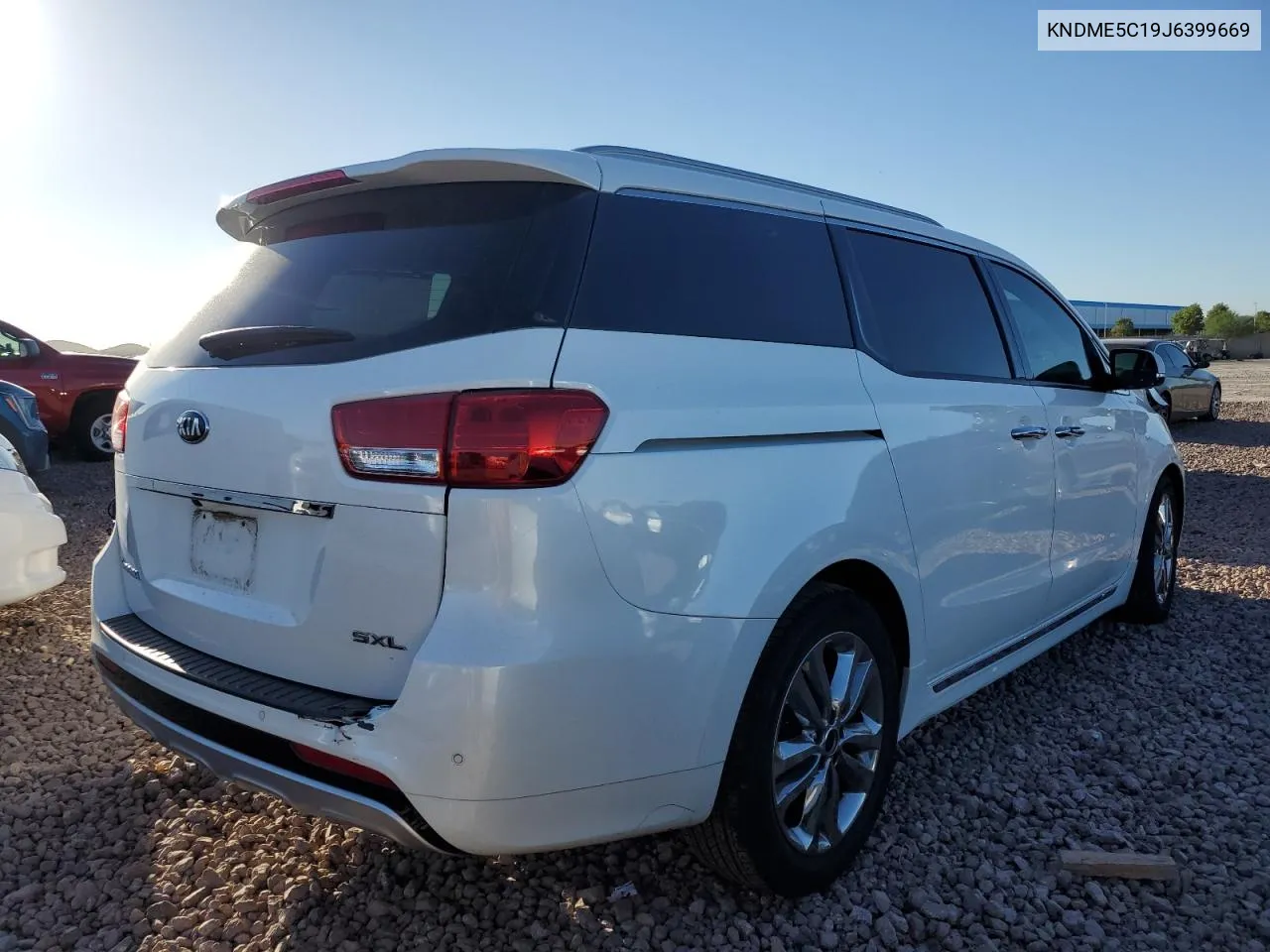 KNDME5C19J6399669 2018 Kia Sedona Sxl