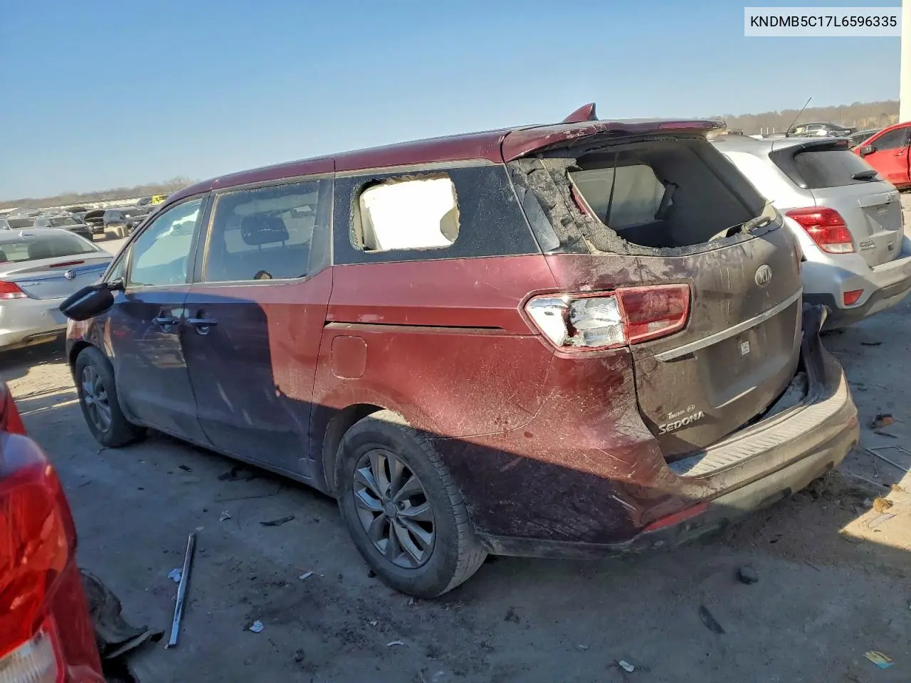 KNDMB5C17L6596335 2020 Kia Sedona Lx