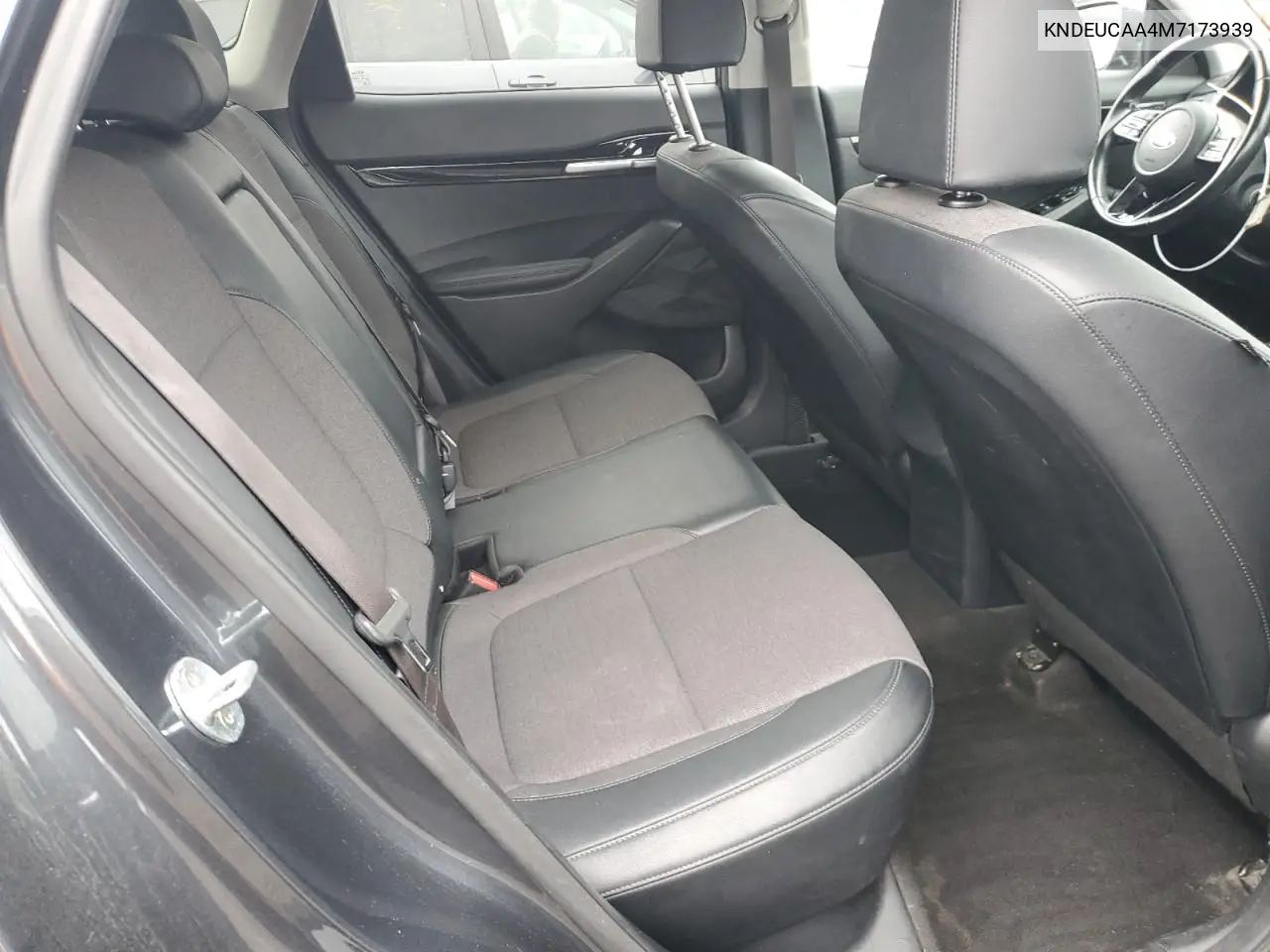 KNDEUCAA4M7173939 2021 Kia Seltos S