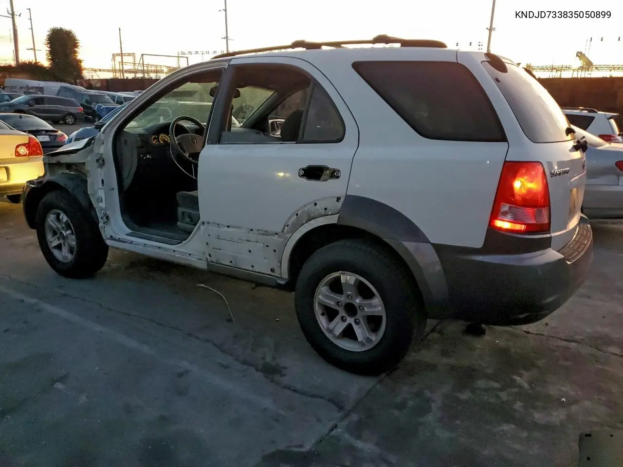 KNDJD733835050899 2003 Kia Sorento Ex