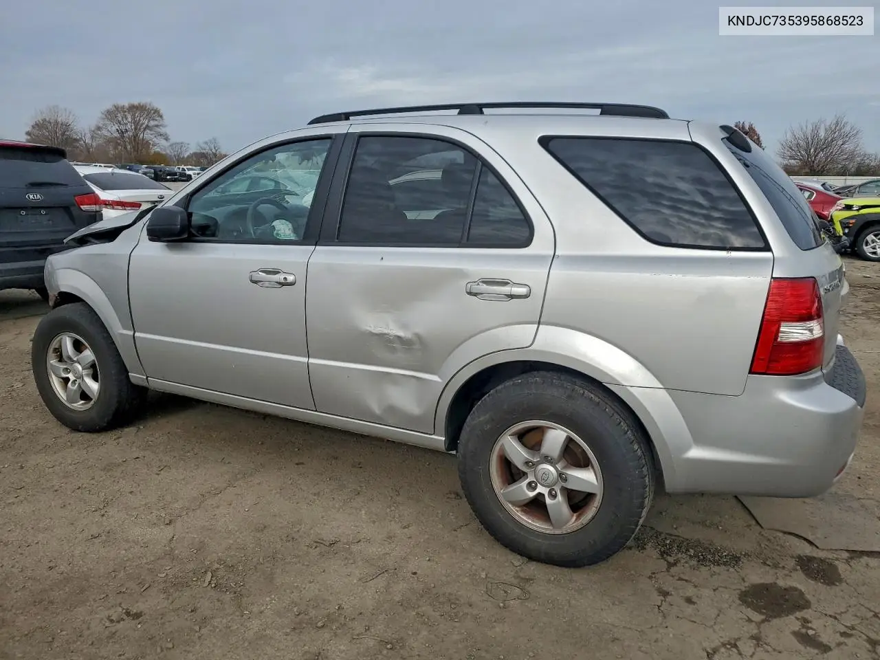 KNDJC735395868523 2009 Kia Sorento Lx