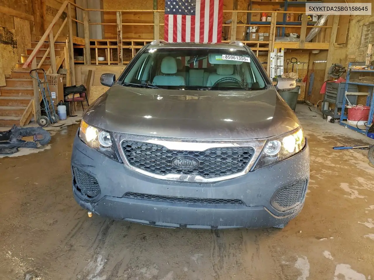 5XYKTDA25BG158645 2011 Kia Sorento Base