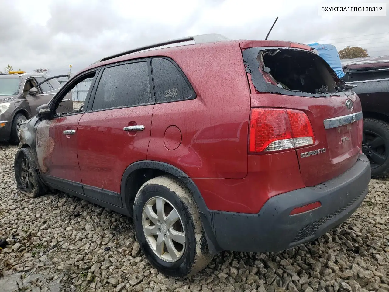 5XYKT3A18BG138312 2011 Kia Sorento Base