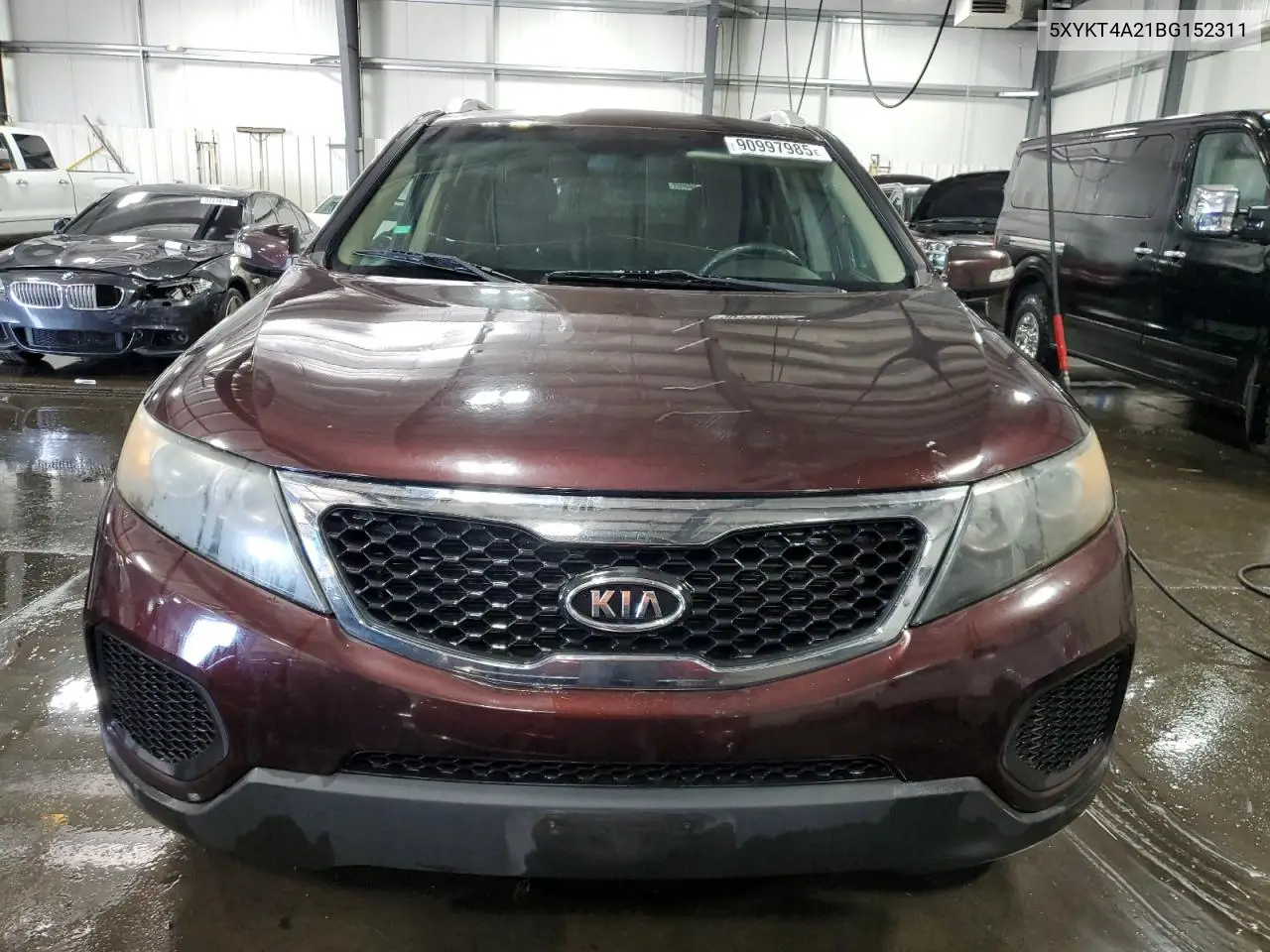 5XYKT4A21BG152311 2011 Kia Sorento Base