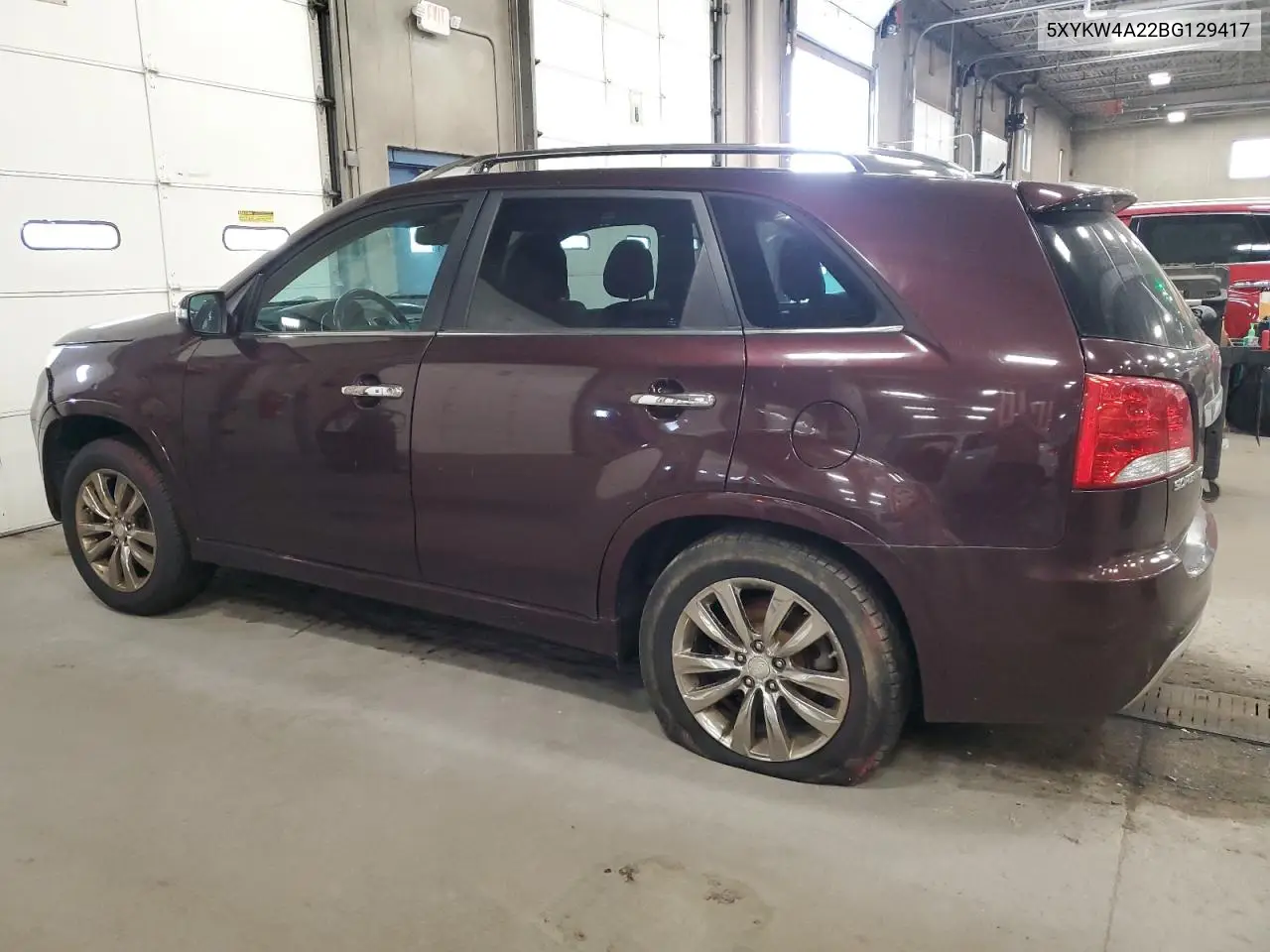 5XYKW4A22BG129417 2011 Kia Sorento Sx