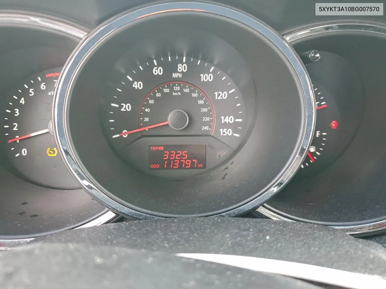 5XYKT3A10BG007570 2011 Kia Sorento Base