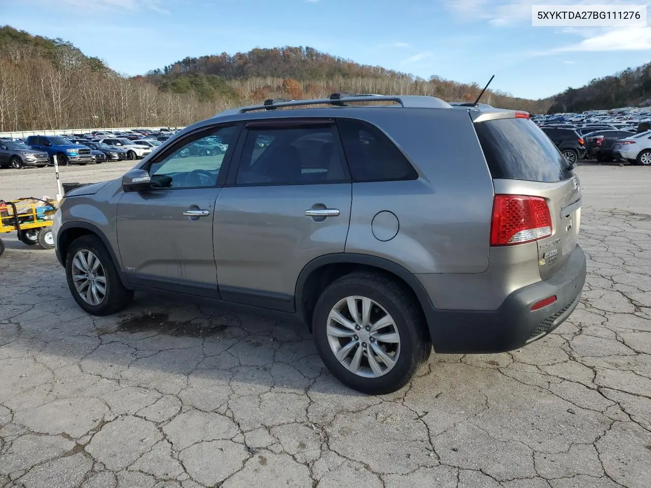 5XYKTDA27BG111276 2011 Kia Sorento Base