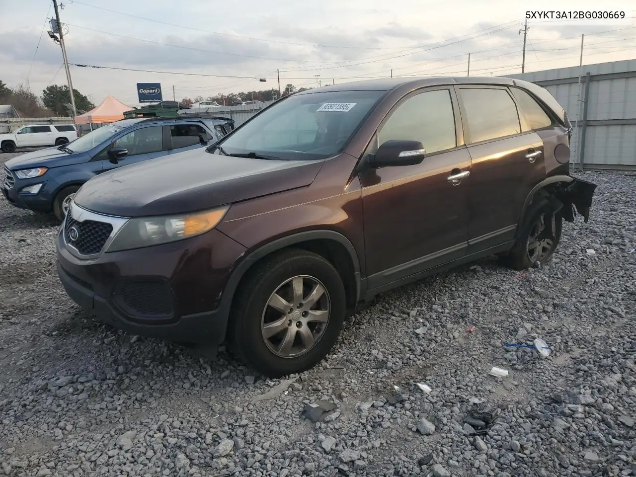 5XYKT3A12BG030669 2011 Kia Sorento Base