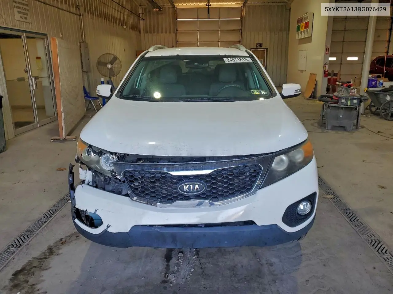 5XYKT3A13BG076429 2011 Kia Sorento Base