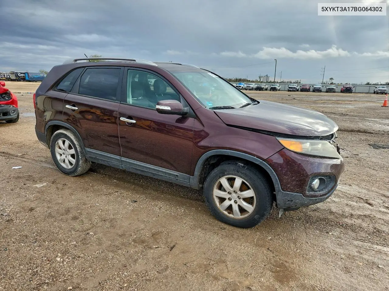 5XYKT3A17BG064302 2011 Kia Sorento Base