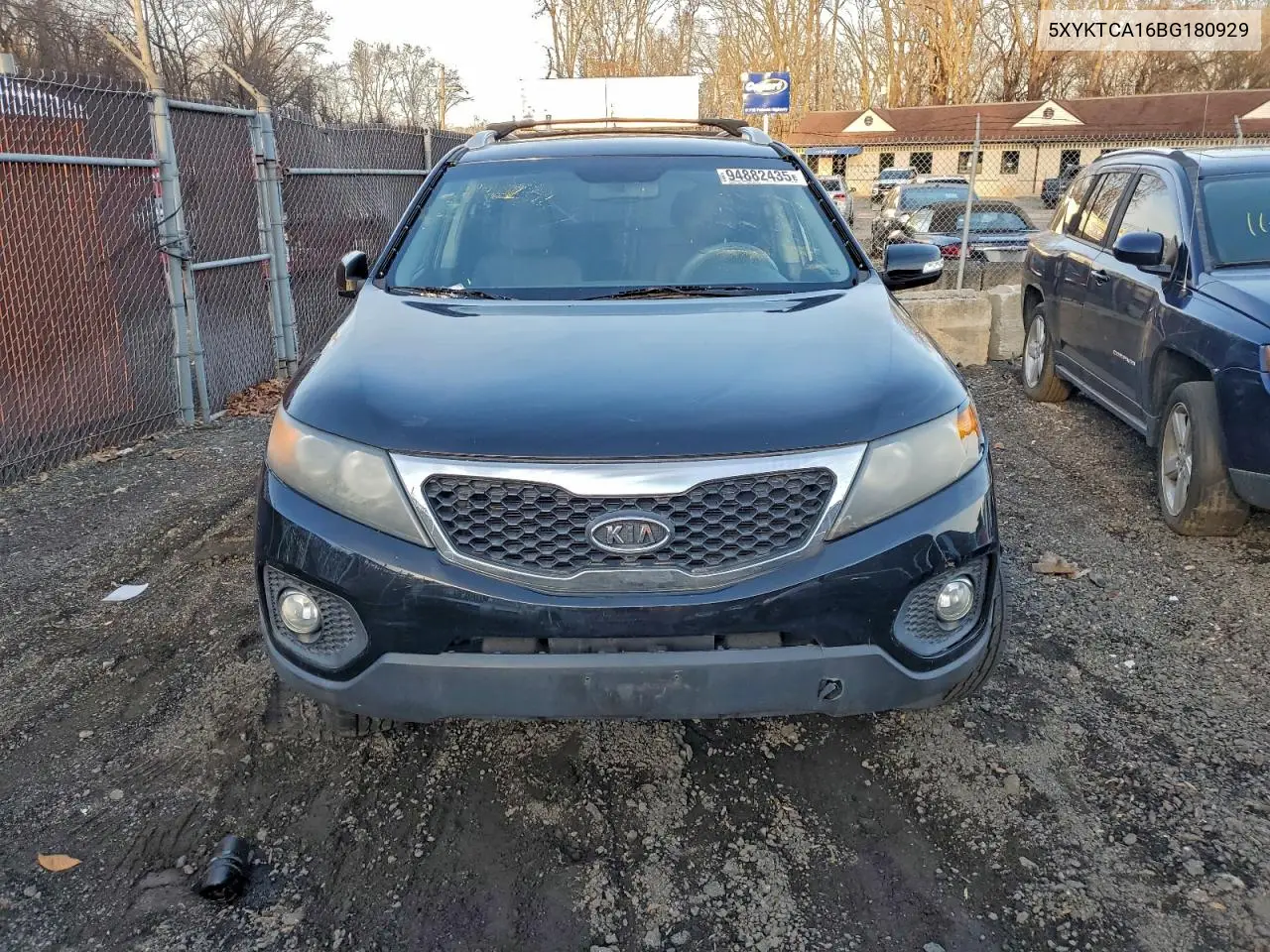 5XYKTCA16BG180929 2011 Kia Sorento Base
